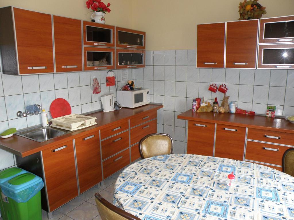 Szkolne Schronisko Mlodziezowe Zloty Widok Hostel Piechowice  Exterior foto
